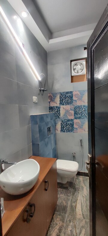 Attached Bathroom in 4 BHK Builder Floor at Sector 21a – for Sale