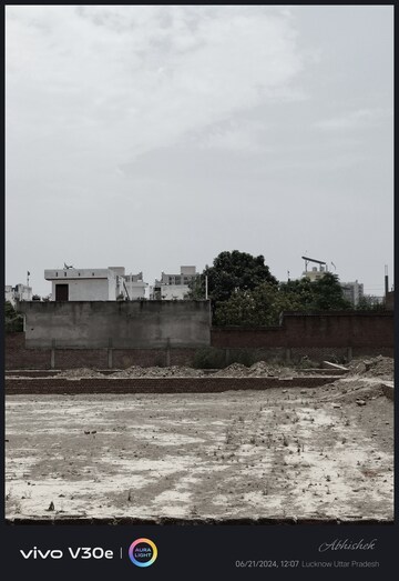  Plot – Exterior View View at Jankipuram Extension - for Sale