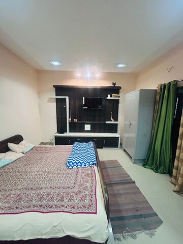 Bedroom in 3 BHK Independent House at Indira Nagar – for Sale