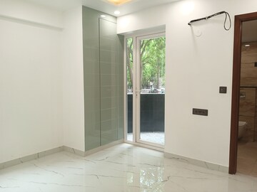 Room in 3 BHK Apartment at Sector 11 Dwarka – for Sale