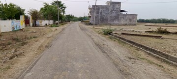  Plot – Exterior View View at Jankipuram Extension - for Sale