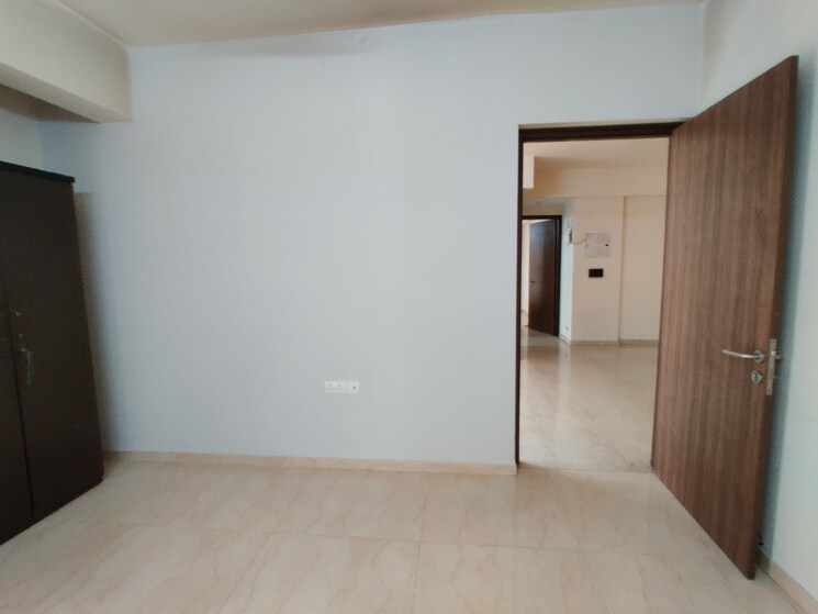 Room, lodha-sterling 2 Bedroom 902 Sq.Ft. Apartment In Kolshet Road Thane 7274279