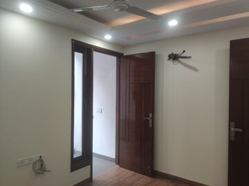 Room in 2 BHK Builder Floor at Kalkaji – for Sale