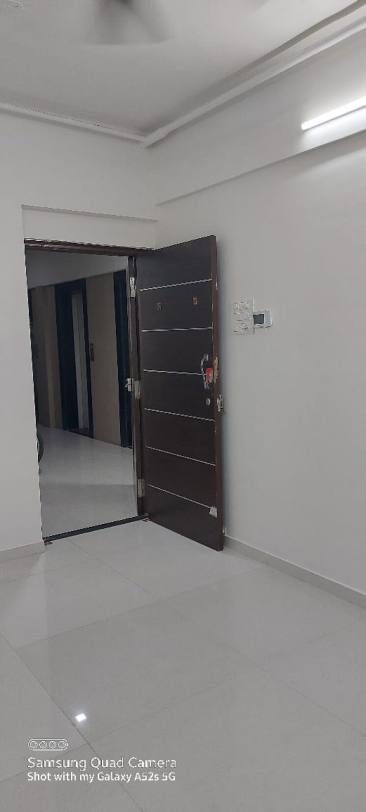 Room, shree-tirupati-stg-signature-residency 2 Bedroom 735 Sq.Ft. Apartment In Ghodbunder Road Thane 7274302