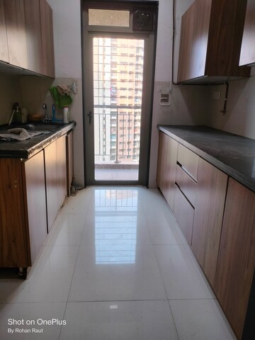 2 BHK Apartment For Sale in Lodha Splendora, Ghodbunder Road