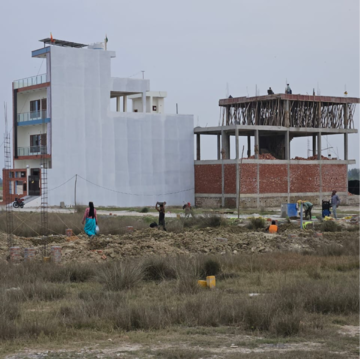  Plot For Sale in Sultanpur Road