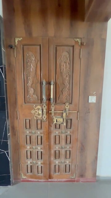 Furnished Amenities in 2 BHK Apartment at Jahangirabad – for Sale
