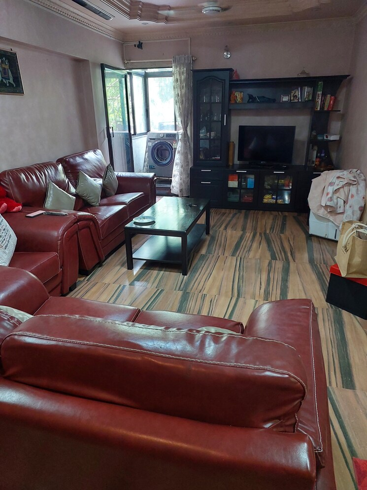 Room, sangamvadi Pg For Girls In Sangamvadi 7275051