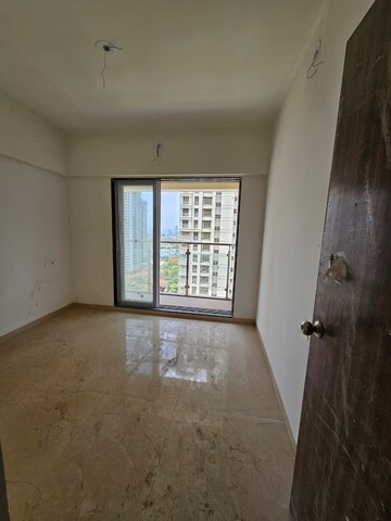 Room in 2 BHK Apartment at Mahavir Square, Manpada – for Sale