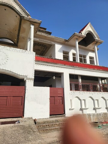 6+ BHK Villa – Exterior View View at Chinhat - for Sale