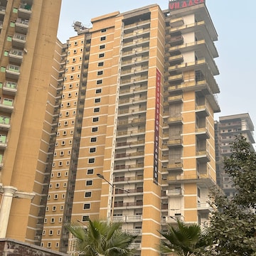 3 BHK Apartment – Exterior View View at Migsun Twiinz, Eta Ii Greater Noida - for Sale