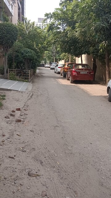  Plot For Sale in Vasundhara Sector 13