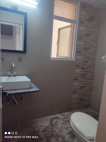 Building Lobby in 3 BHK Apartment at Ansal Sushant Estate, Sector 52 – for Sale