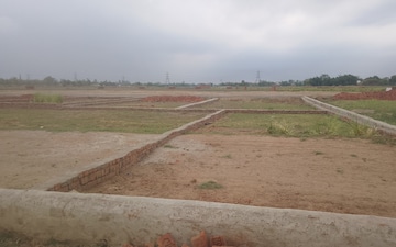 Plot For Sale in Taramandal