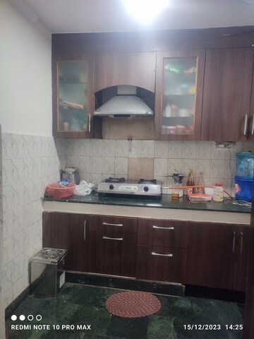 Bathroom in 2 BHK Apartment at Ansal Sushant Apartments, Sushant Lok I – for Sale