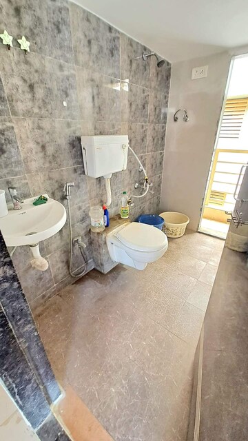 Bathroom in 2 BHK Apartment at Kohinoor Lifestyle, Kalyan West – for Sale