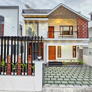 3 BHK Villa For Sale in Olavakode