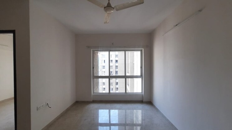 Room, hubtown-greenwoods 2 Bedroom 650 Sq.Ft. Apartment In Vartak Nagar Thane 7275860