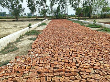  Plot – Exterior View View at Sultanpur Road - for Sale