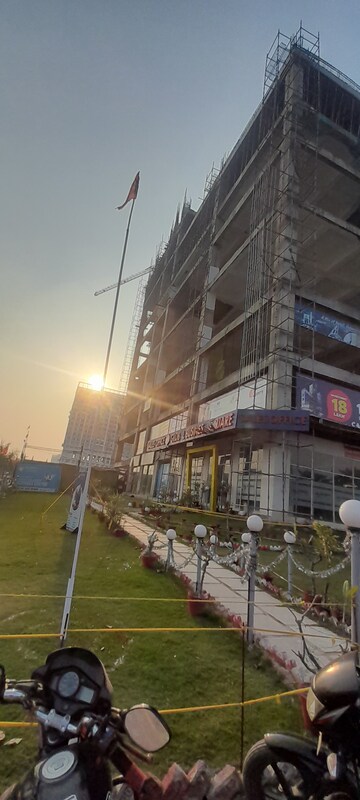 Staircase in  Shop at Delta I Greater Noida – for Sale