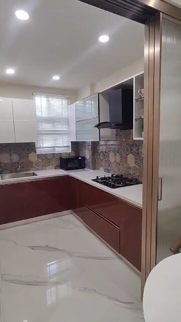 Kitchen in 2.5 BHK Builder Floor at Sector 95 – for Sale