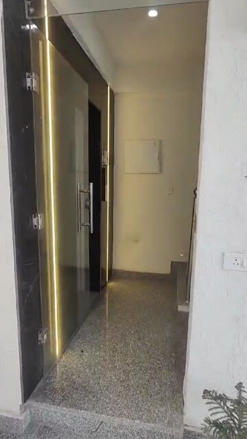 Building Lobby in 2.5 BHK Builder Floor at Sector 95 – for Sale