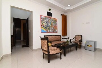 Living Room in 3 BHK Builder Floor at PVR Residency, Palam Vihar – for Sale