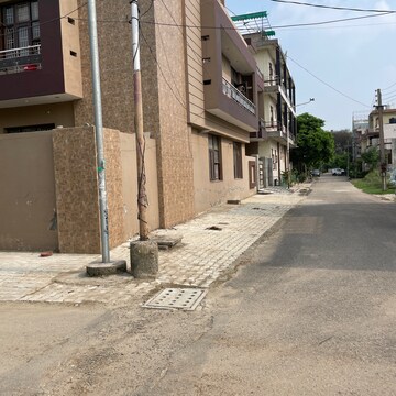 6+ BHK Villa – Exterior View View at Kharar Mohali Road - for Sale