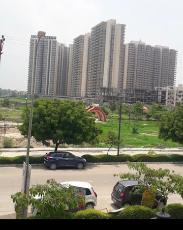 2 BHK Apartment – Exterior View View at Gaur Yamuna City 16th Park View, Gaur Yamuna City - for Sale