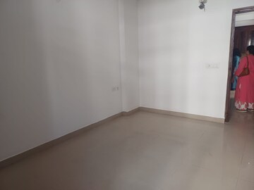 Room in 2 BHK Apartment at Nirala Estate, Tech Zone 4 Greater Noida – for Sale