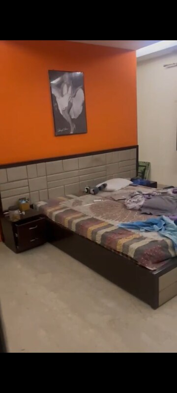 Bedroom in 6+ BHK Villa at Sector 46 – for Sale