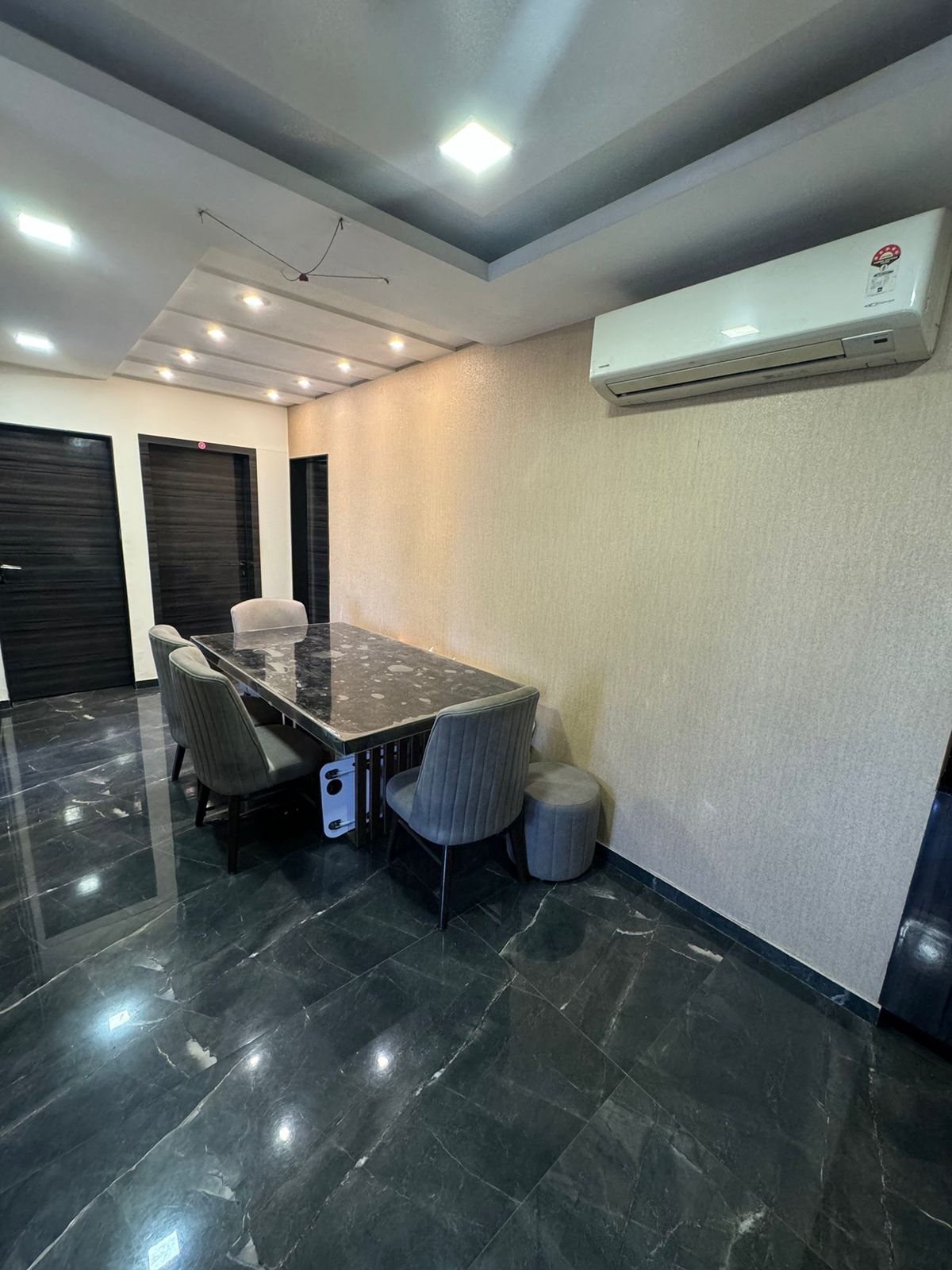 3 BHK Apartment For Rent in Lalani Grandeur Goregaon East Mumbai  7277648