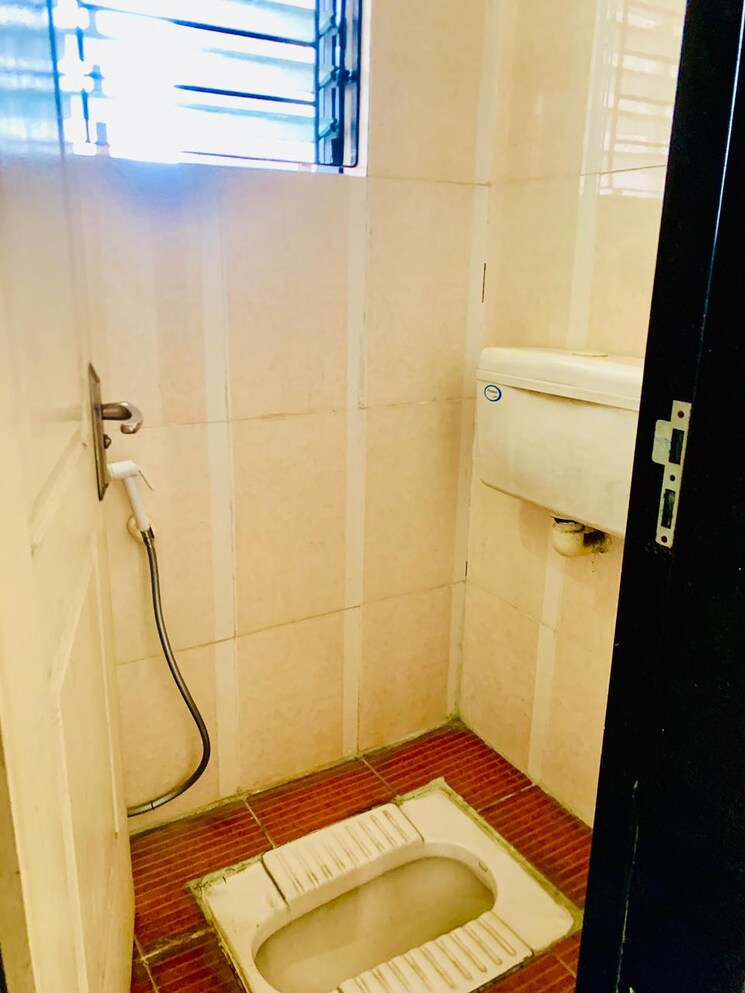 Bathroom, magarpatta-city-zinnia 1 Bedroom 520 Sq.Ft. Apartment In Hadapsar Pune 7277783