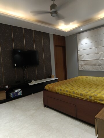 Bedroom in 4 BHK Builder Floor at Unitech South City II, Sector 50 – for Sale