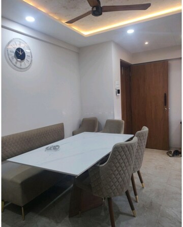 Master Bedroom in 3 BHK Apartment at Lodha Luxuria, Majiwada – for Sale