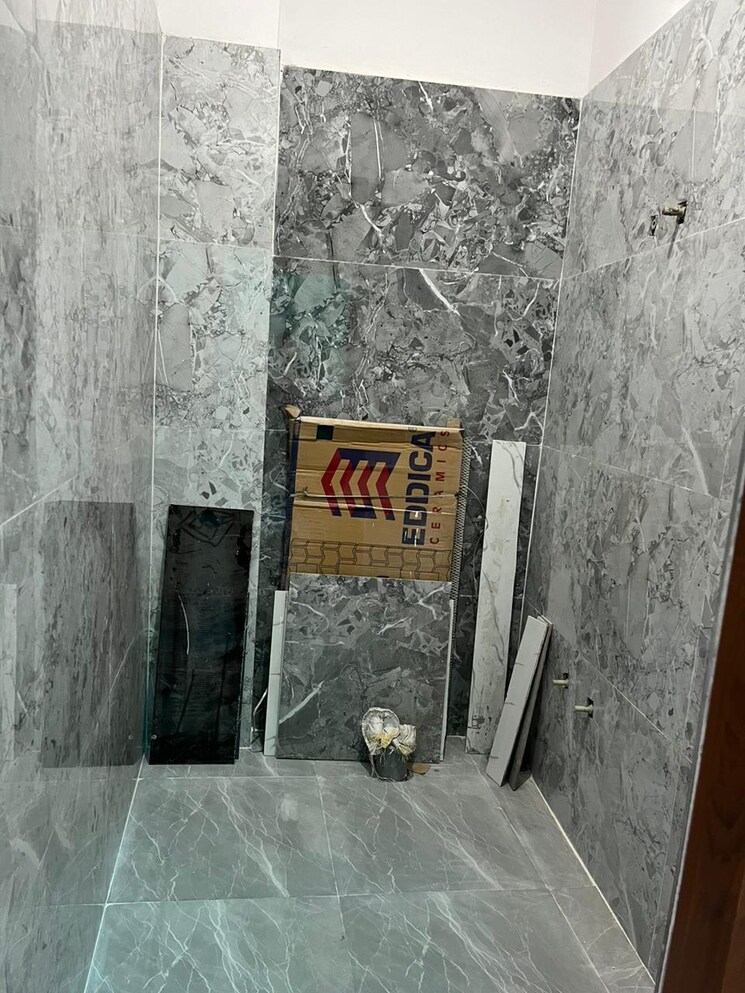 Bathroom, pandit kheda 3 Bedroom 1600 Sq.Ft. Independent House In Pandit Kheda Lucknow 7278582