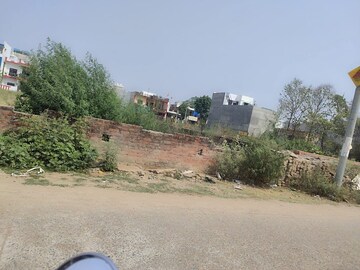 Plot Area in  Plot at Matiyari – for Sale