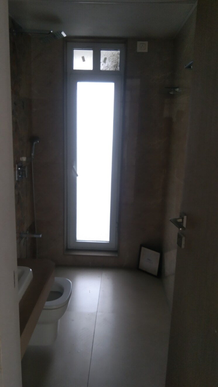 Bathroom, neelkanth-lake-view 4 Bedroom 1496 Sq.Ft. Apartment In Pokhran Road No Two Thane 7278618