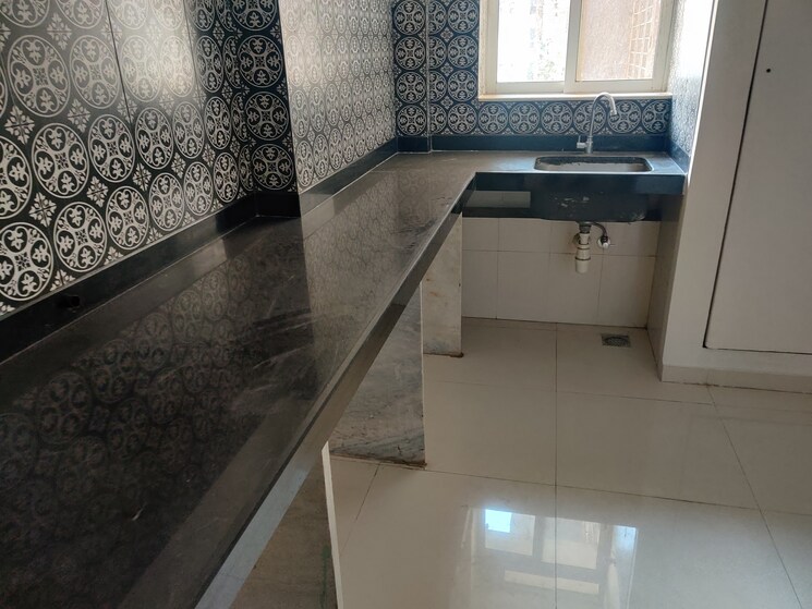 Kitchen, lodha-amara 3 Bedroom 955 Sq.Ft. Apartment In Kolshet Road Thane 7278819