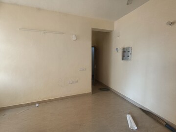 Room in 2 BHK Apartment at Shree Vardhman Mantra, Sector 67 – for Sale