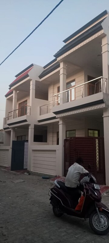 2 BHK Independent House – Exterior View View at Naubasta Kala - for Sale