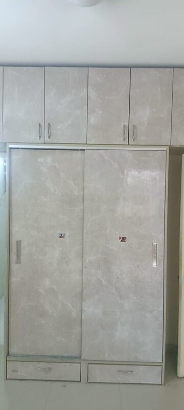 Furnished Amenities in 2 BHK Apartment at Shree Vardhman Mantra, Sector 67 – for Sale
