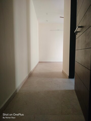 Room in 2 BHK Apartment at Lodha Splendora, Ghodbunder Road – for Sale