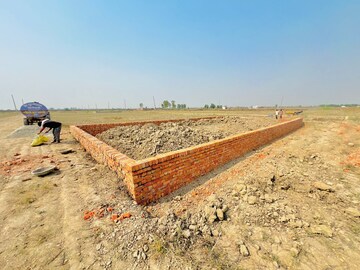  Plot For Sale in Jewar