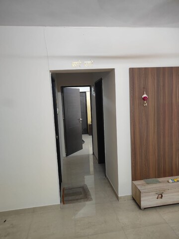 Room in 2 BHK Apartment at Bredco New Viceroy Park , Kandivali East – for Sale