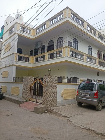 6+ BHK Independent House For Sale in Sector 7