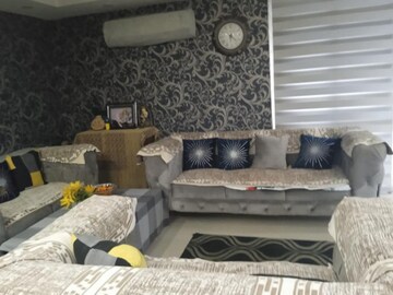 Living Room in 3.5 BHK Apartment at BPTP Park Prime, Sector 66 – for Sale