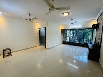 Room in 3 BHK Apartment at Bredco New Viceroy Park , Kandivali East – for Sale