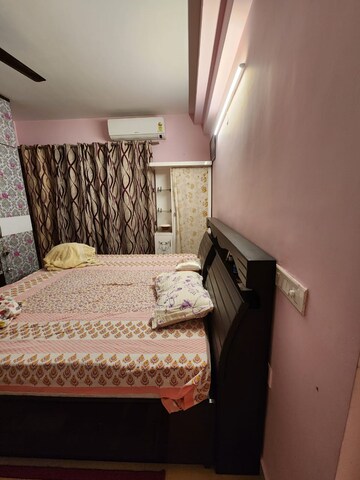 Bedroom in 3 BHK Apartment at Mapsko Casa BellA-Villas, Sector 82 – for Sale