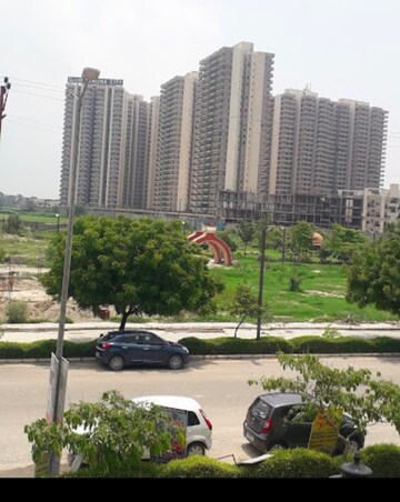 2 BHK Apartment – Exterior View View at Gaur Yamuna City 16th Park View, Gaur Yamuna City - for Sale